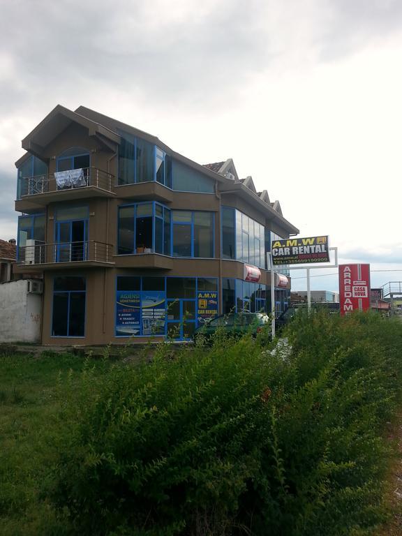 Hotel Ambasador Bahçallëk 外观 照片