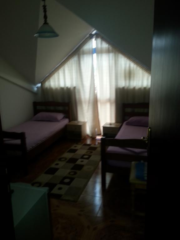 Hotel Ambasador Bahçallëk 外观 照片
